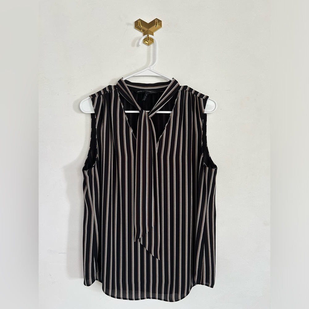 White House Black Market black striped sleeveless blouse Size 10
